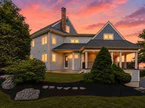 258 Hill St, Leominster MA 01453