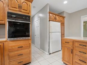 20 Brightwood Ave, Worcester MA 01604