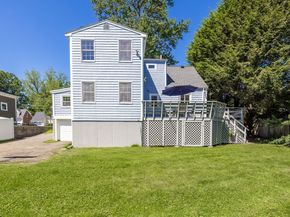42 Hawthorn Ave, Needham MA 02492