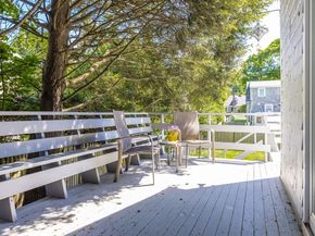 42 Hawthorn Ave, Needham MA 02492