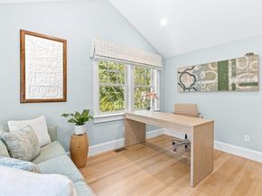 39 Fairbanks Ave, Wellesley MA 02481