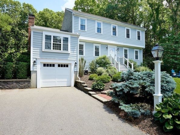 137 Peterson Path, Marshfield MA 02050