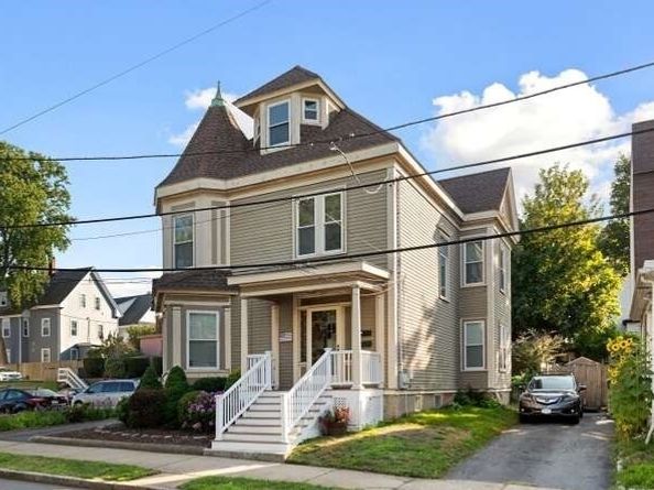 52 Eastern Ave, Lynn MA 01902