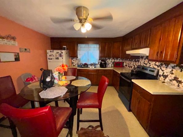 68 Mccarthy Ave, Leicester MA 01611