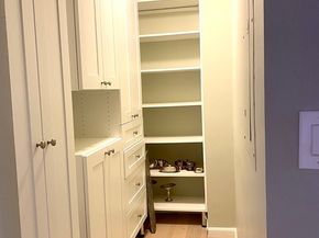 2001 Marina Drive 704, Quincy MA 02171