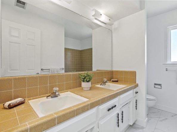 319 Montclair Road, Los Gatos CA 95032