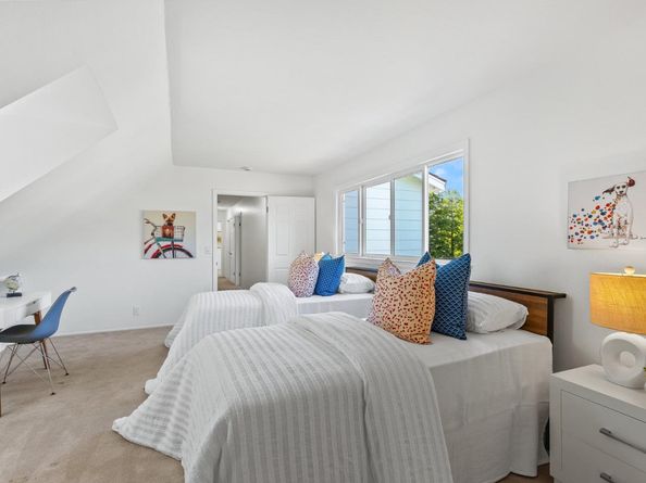 319 Montclair Road, Los Gatos CA 95032