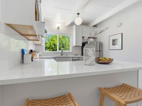 3909 Middlefield Road E, Palo Alto CA 94303