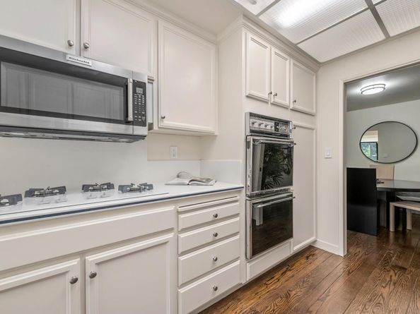 700 Sand Hill Circle, Menlo Park CA 94025