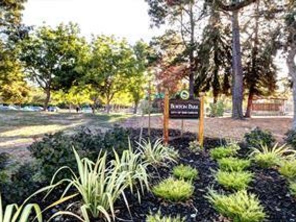 11 Mayflower Lane 242, San Carlos CA 94070