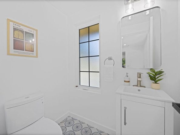 132 Lakeshore Drive, San Mateo CA 94402