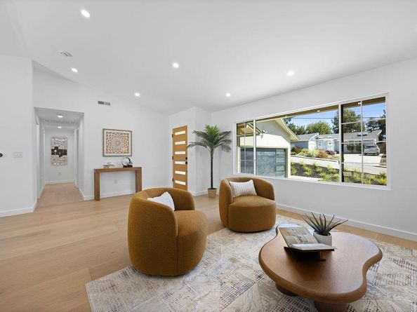 132 Lakeshore Drive, San Mateo CA 94402