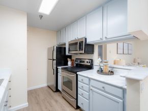 880 E Fremont Avenue 203, Sunnyvale CA 94087