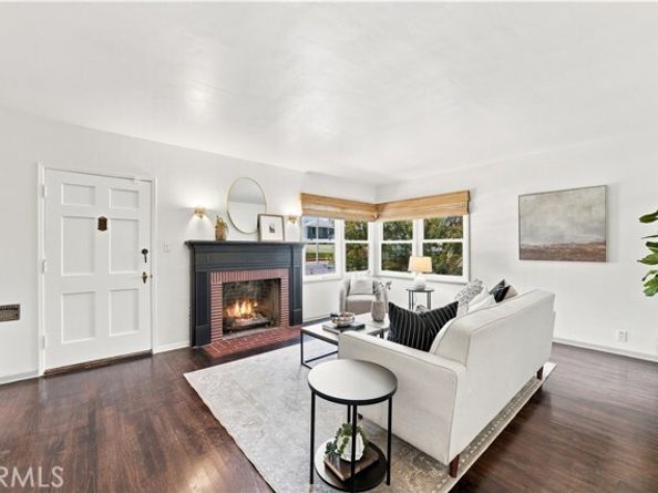 528 W Burnett, Long Beach CA 90806