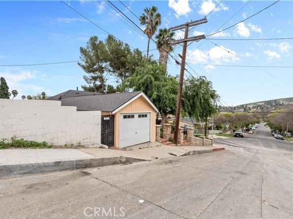3800 Locke Avenue, Los Angeles CA 90032