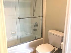 10623 Moorpark Street 1, Toluca Lake (los Angeles) CA 91602