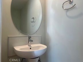 10623 Moorpark Street 1, Toluca Lake (los Angeles) CA 91602