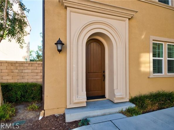 115 Mesa Verde Lane, Lake Forest (el Toro) CA 92630
