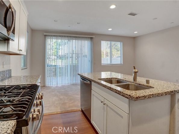 22824 W Olive Way, West Hills (los Angeles) CA 91304