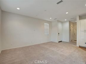 22824 W Olive Way, West Hills (los Angeles) CA 91304
