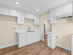 3512 E 7th Street, Los Angeles CA 90023