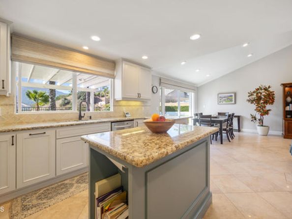 9263 La Shell Drive, Tujunga (los Angeles) CA 91042