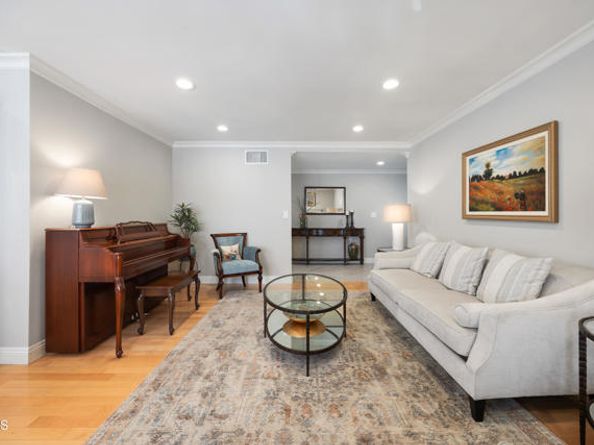 9263 La Shell Drive, Tujunga (los Angeles) CA 91042