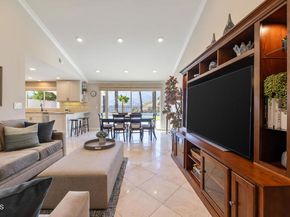 9263 La Shell Drive, Tujunga (los Angeles) CA 91042