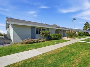 3685 Vista Campana 30, Oceanside CA 92057