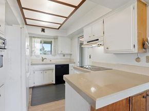 3685 Vista Campana 30, Oceanside CA 92057