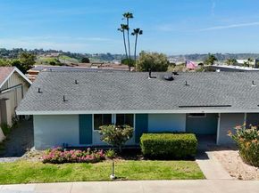 3685 Vista Campana 30, Oceanside CA 92057