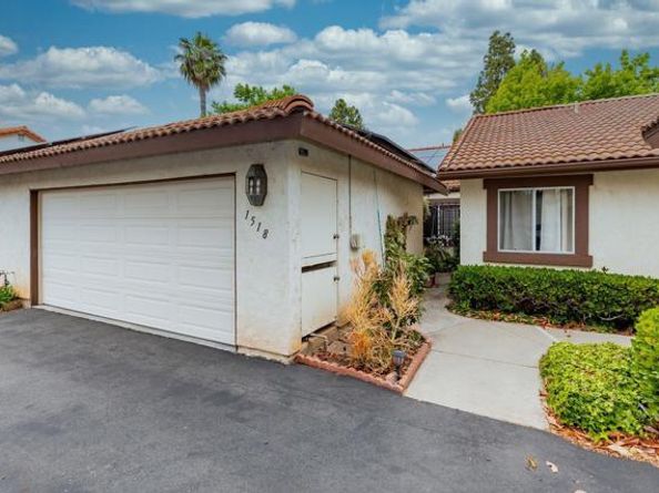 1518 Goldrush Way, Oceanside CA 92057