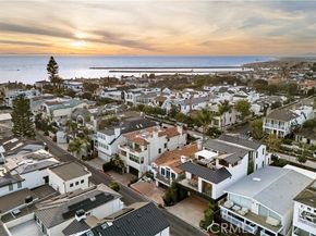 304 Poppy Ave, Corona Del Mar (newport Beach) CA 92625