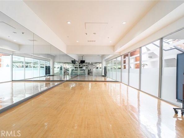 1234 Wilshire Boulevard 228, Los Angeles CA 90017