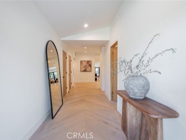 5016 Rubio Avenue, Encino (los Angeles) CA 91436