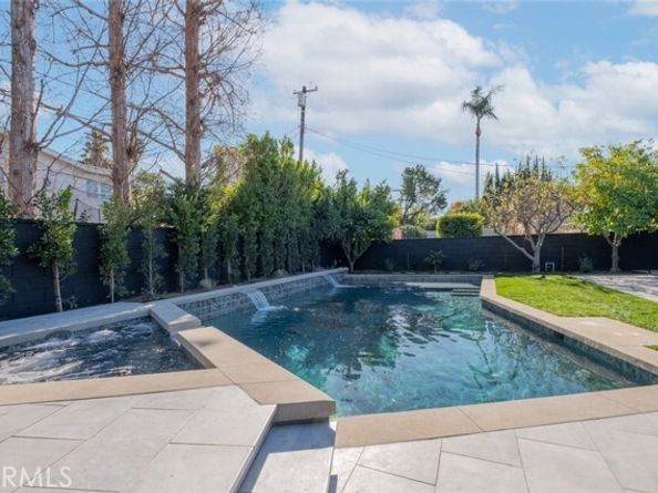 5016 Rubio Avenue, Encino (los Angeles) CA 91436