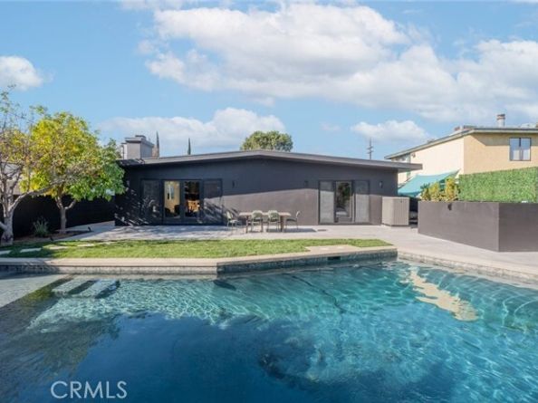 5016 Rubio Avenue, Encino (los Angeles) CA 91436