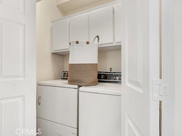 15044 Nordhoff 1, North Hills (los Angeles) CA 91343