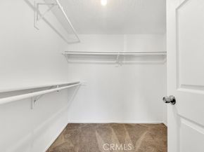 15044 Nordhoff 1, North Hills (los Angeles) CA 91343