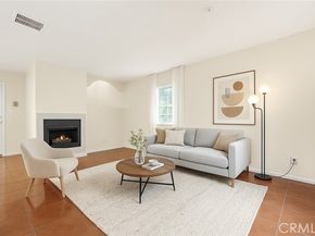 15044 Nordhoff 1, North Hills (los Angeles) CA 91343