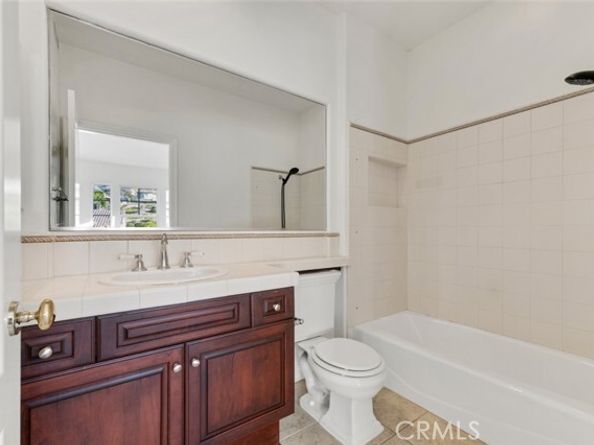 20212 Via Medici, Porter Ranch (los Angeles) CA 91326