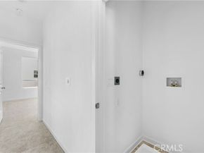 9423 N Sepulveda Blvd. 2, North Hills (los Angeles) CA 91343