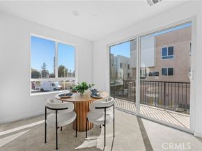 9423 N Sepulveda Blvd. 2, North Hills (los Angeles) CA 91343