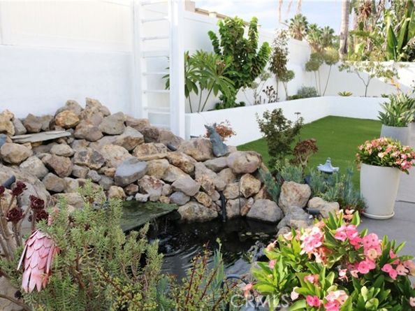9103 Wystone, Northridge (los Angeles) CA 91324