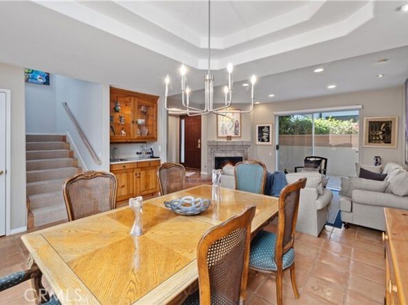 5715 Etiwanda Avenue 4, Tarzana (los Angeles) CA 91356