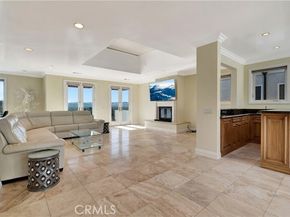 5250 Calatrana Drive, Woodland Hills (los Angeles) CA 91364