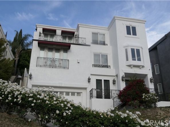 5250 Calatrana Drive, Woodland Hills (los Angeles) CA 91364