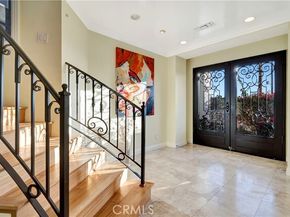 5250 Calatrana Drive, Woodland Hills (los Angeles) CA 91364