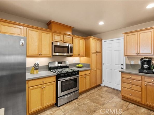 15721 Cobalt Street 118, Sylmar (los Angeles) CA 91342