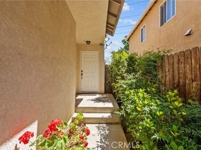 15721 Cobalt Street 118, Sylmar (los Angeles) CA 91342